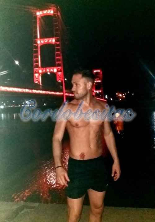 Escort Valentino en Sin Depto Cordobesitas 05